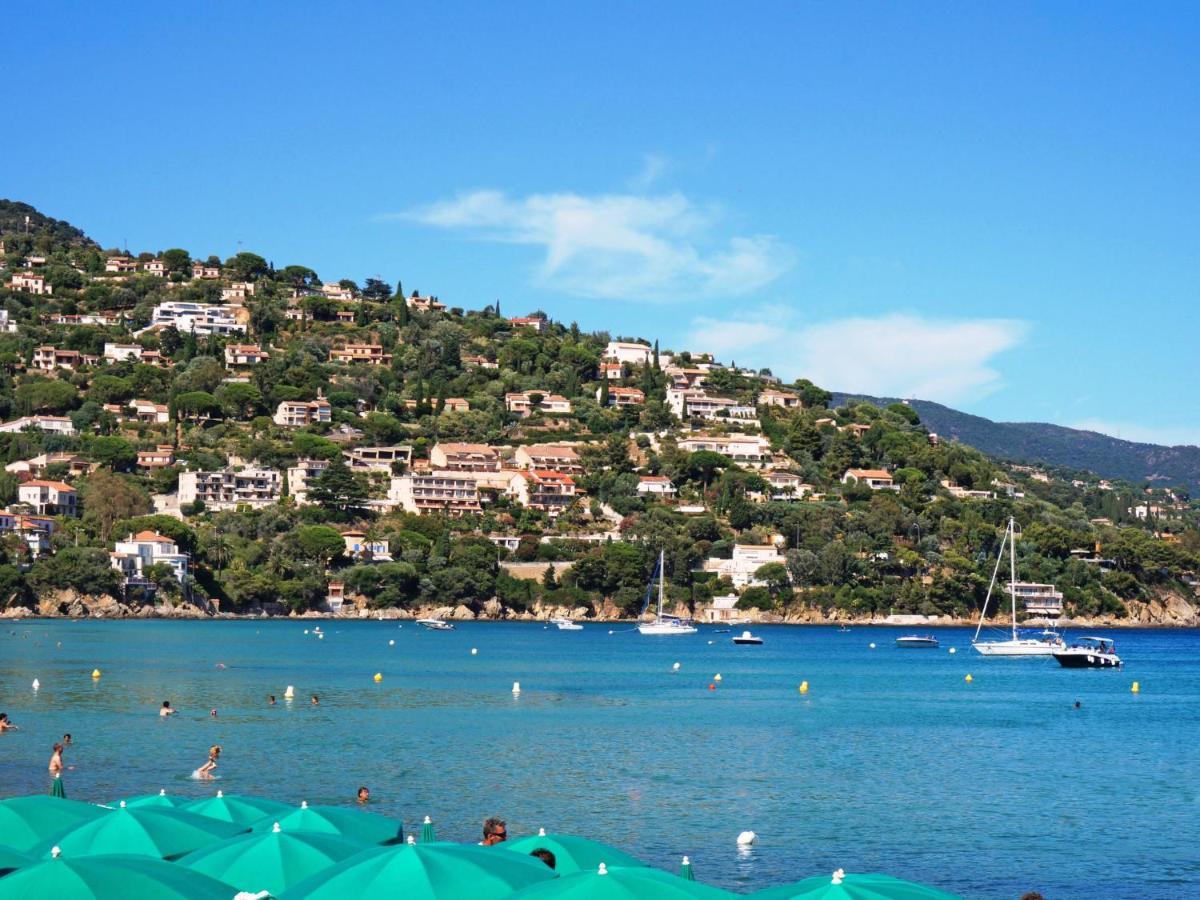 Apartment Les Ilaires By Interhome Le Lavandou Bagian luar foto