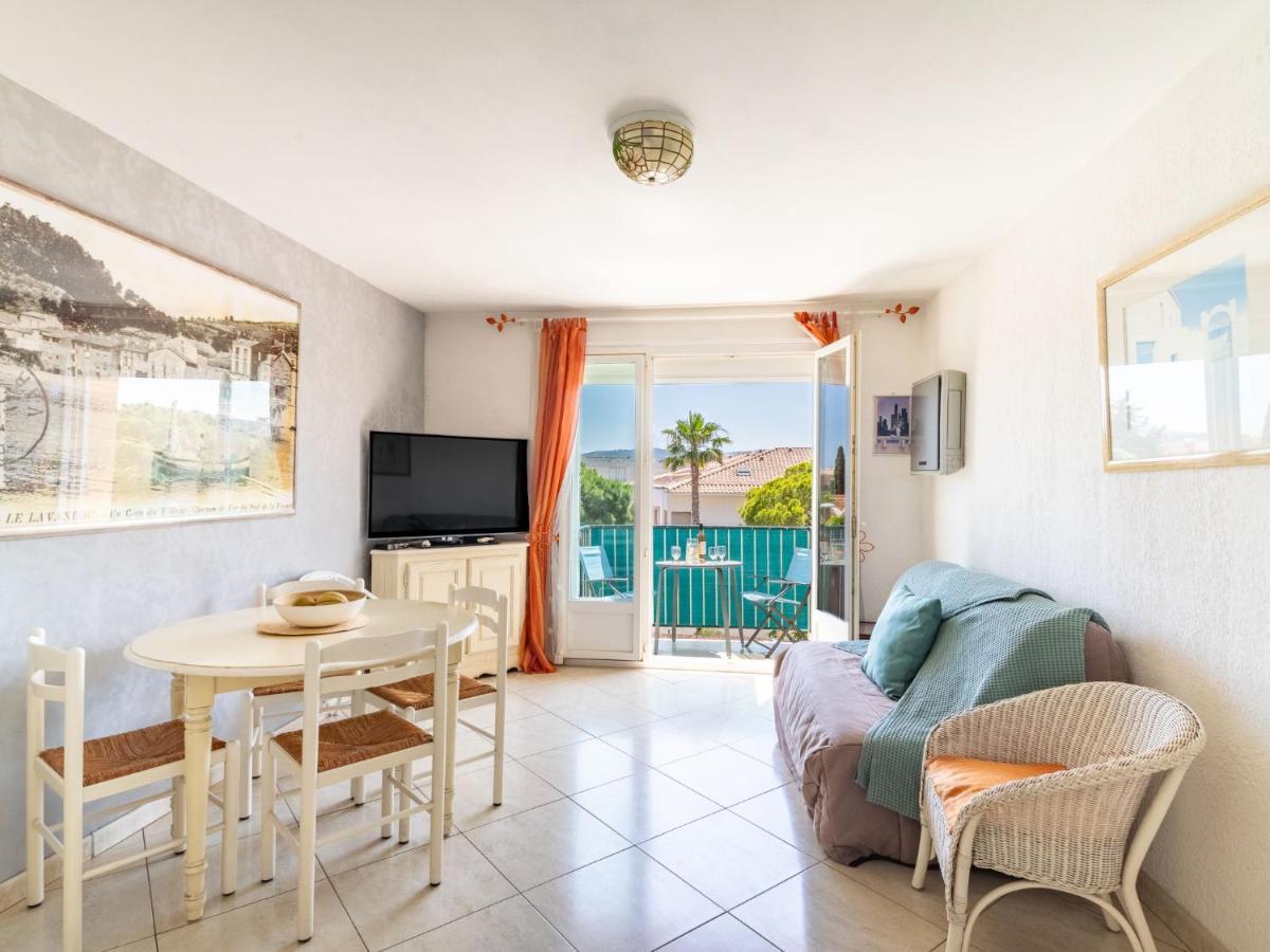 Apartment Les Ilaires By Interhome Le Lavandou Bagian luar foto