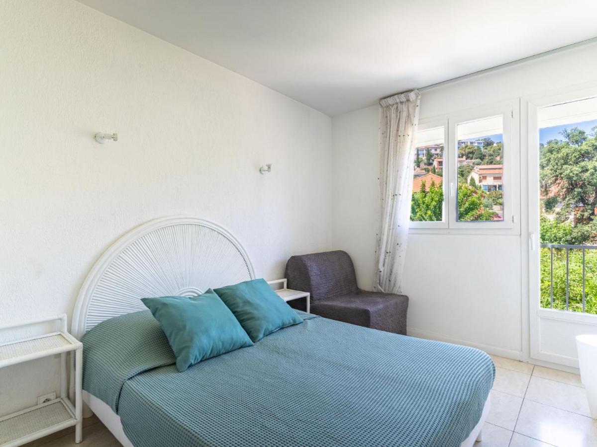 Apartment Les Ilaires By Interhome Le Lavandou Bagian luar foto